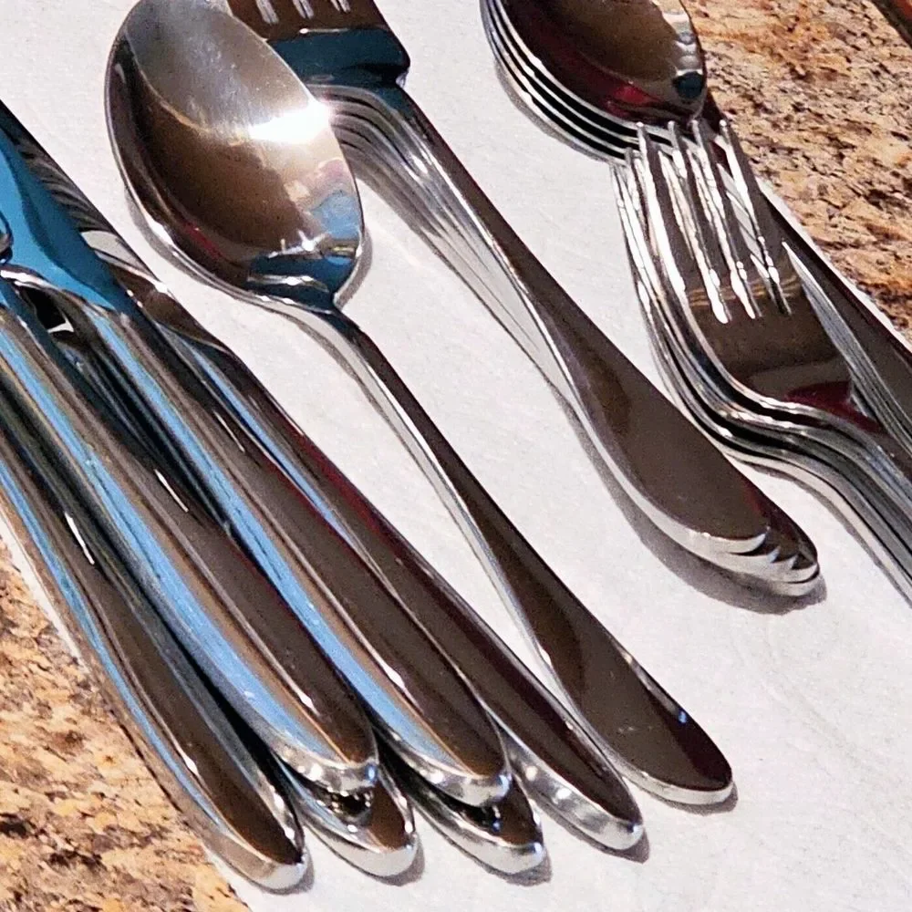 Stainless Steel Flatware 25 pc Glossy Teaspoons, Forks, Dinner‎ Knives